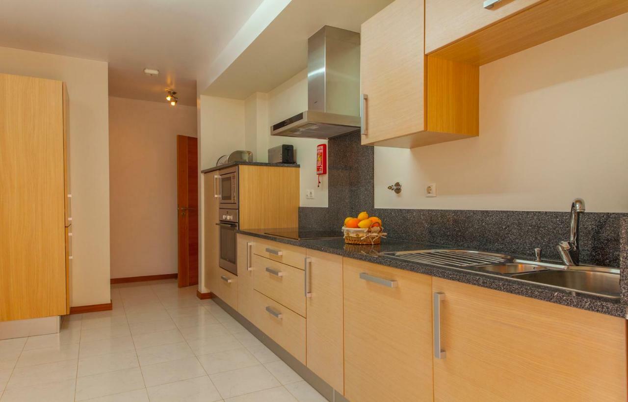 B27 - Luzbay 2 Bed Apartment Exteriör bild