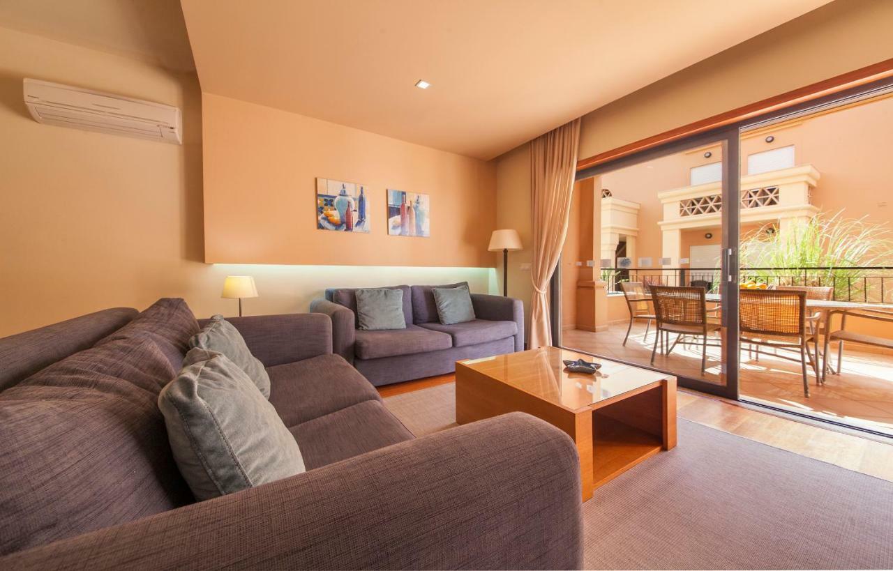 B27 - Luzbay 2 Bed Apartment Exteriör bild